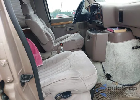 1996 Ford Econoline E150 Van из США, поврежденный, VIN 1FDEE14H5THA03944